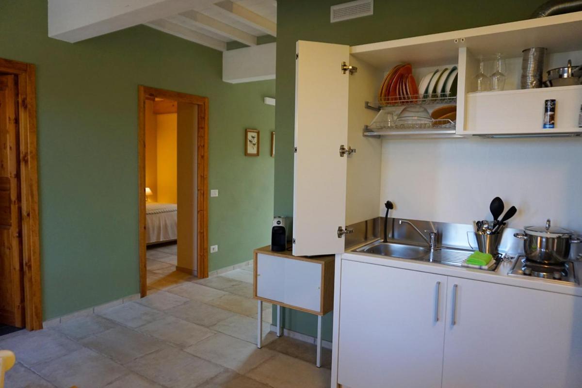Agriturismo Cheloni Guasticce 外观 照片