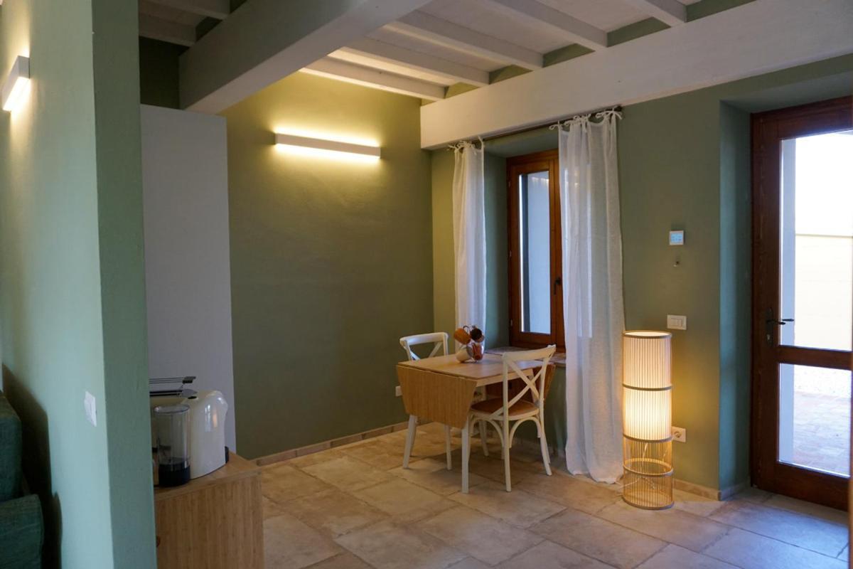 Agriturismo Cheloni Guasticce 外观 照片