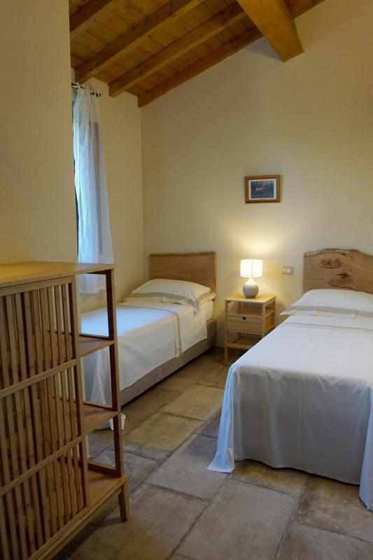 Agriturismo Cheloni Guasticce 外观 照片
